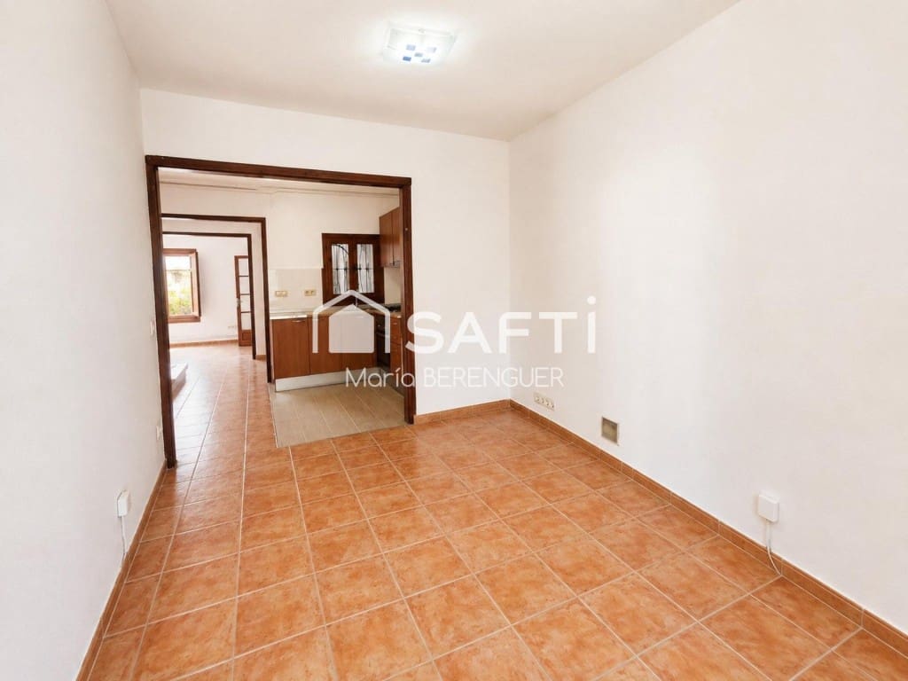 5 bedroom Villa for sale in Begues - € 755,000 (Ref: 10013059)