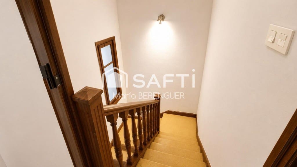 5 bedroom Villa for sale in Begues - € 755,000 (Ref: 10013059)