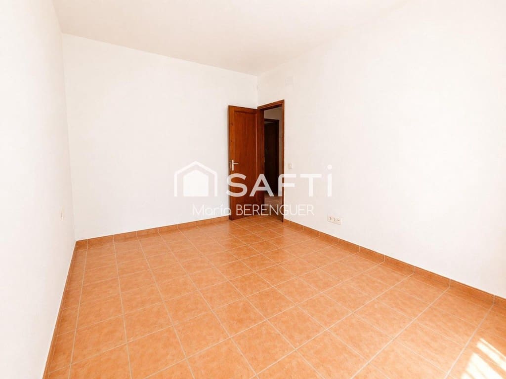 5 bedroom Villa for sale in Begues - € 755,000 (Ref: 10013059)