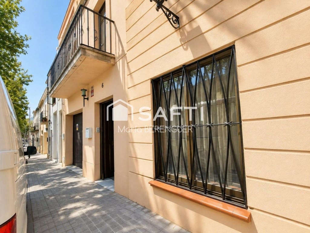 5 bedroom Villa for sale in Begues - € 755,000 (Ref: 10013059)