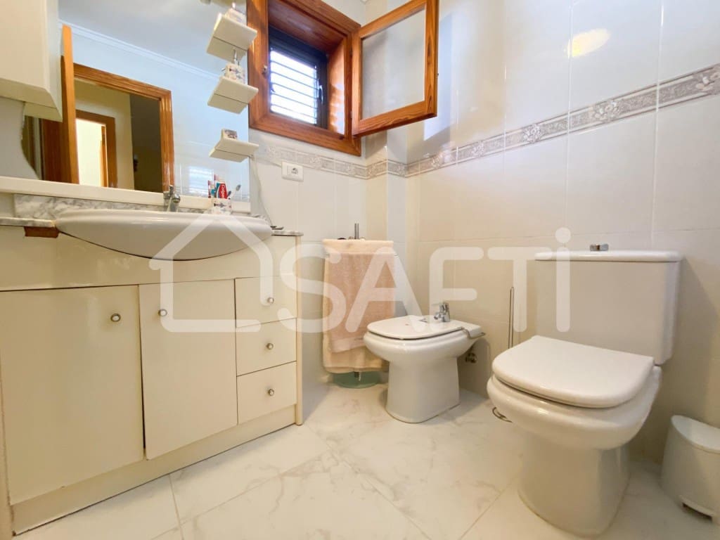 4 soveværelse Rækkehus til salg i Sueca med swimmingpool garage - € 425.000 (Ref: 10015269)