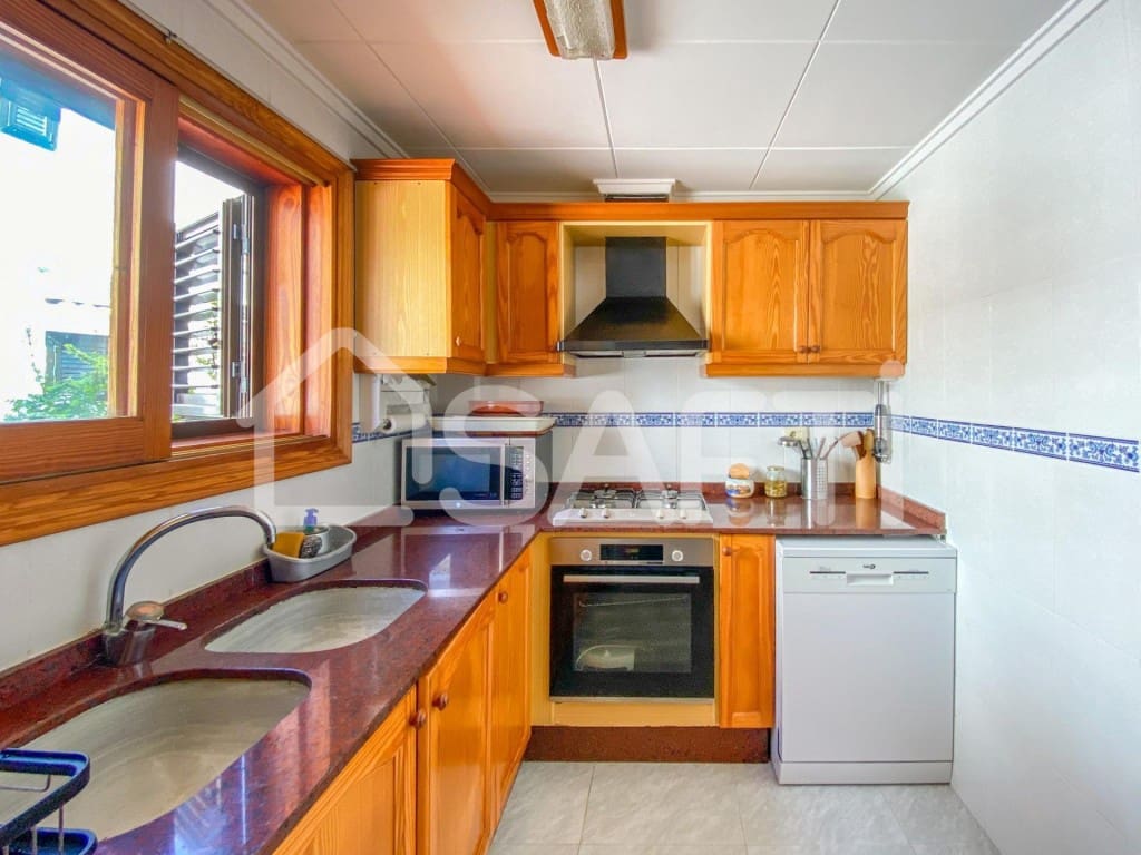 4 soveværelse Rækkehus til salg i Sueca med swimmingpool garage - € 425.000 (Ref: 10015269)