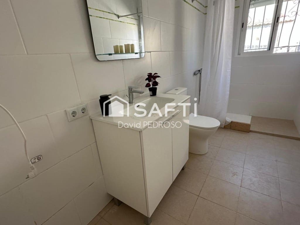 4 slaapkamer Villa te koop in Sant Jaume d'Enveja - € 187.000 (Ref: 10015270)