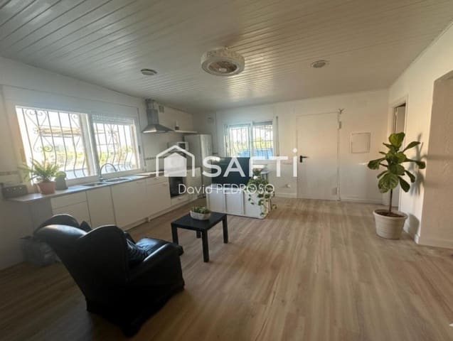 4 slaapkamer Villa te koop in Sant Jaume d'Enveja - € 187.000 (Ref: 10015270)
