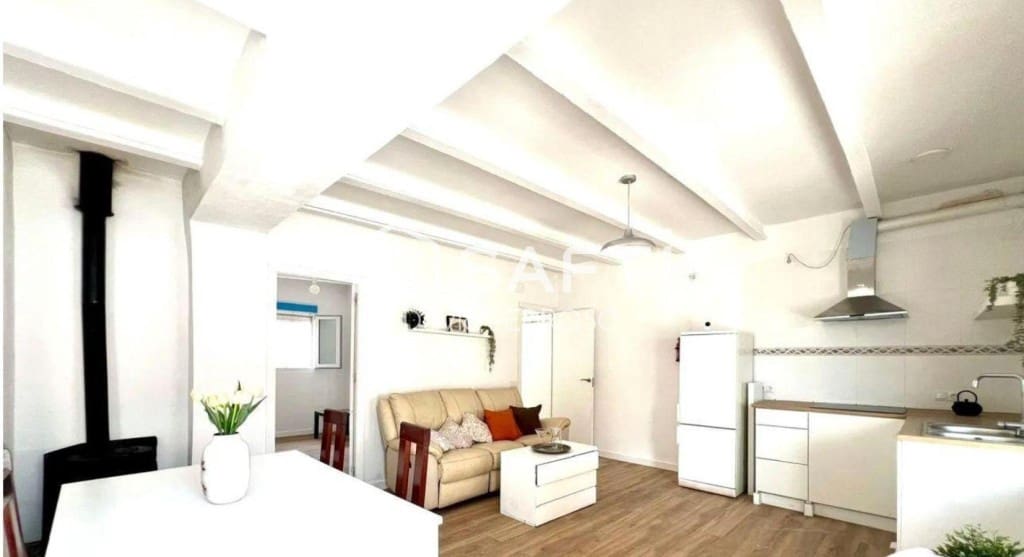4 slaapkamer Villa te koop in Sant Jaume d'Enveja - € 187.000 (Ref: 10015270)