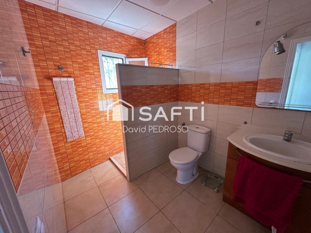 4 slaapkamer Villa te koop in Sant Jaume d'Enveja - € 187.000 (Ref: 10015270)