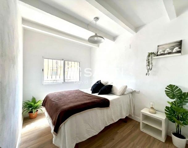 4 slaapkamer Villa te koop in Sant Jaume d'Enveja - € 187.000 (Ref: 10015270)