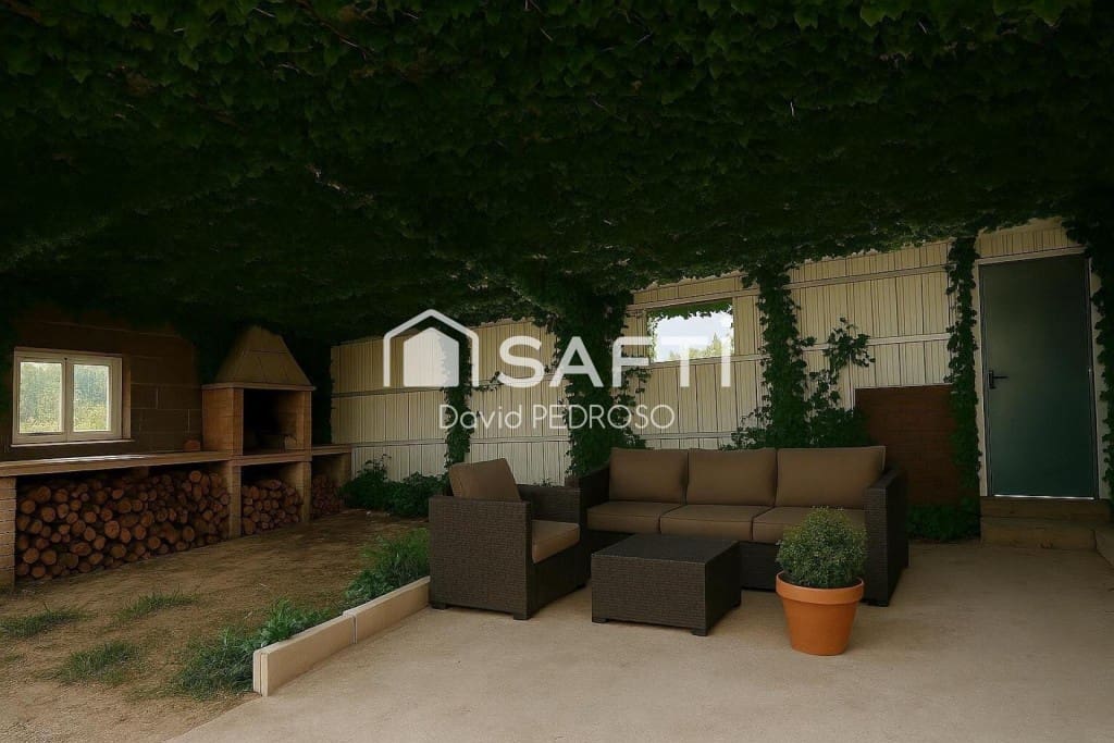 4 slaapkamer Villa te koop in Sant Jaume d'Enveja - € 187.000 (Ref: 10015270)