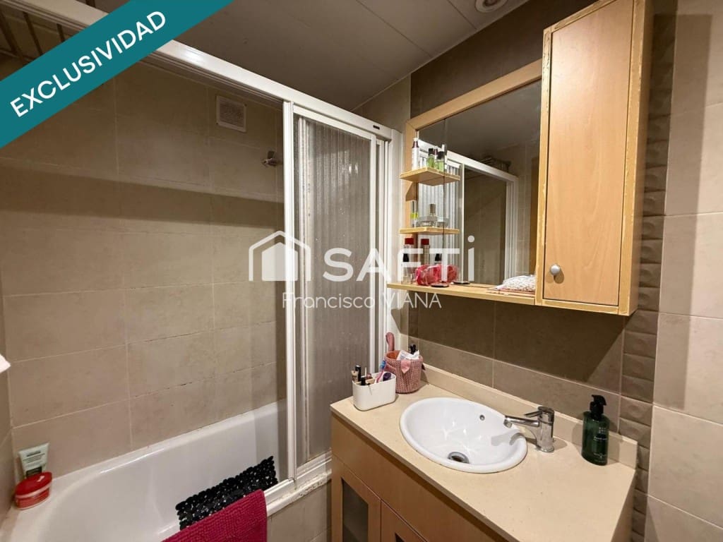 3 bedroom Apartment for sale in Lloret de Mar with pool - € 290,000 (Ref: 10017265)