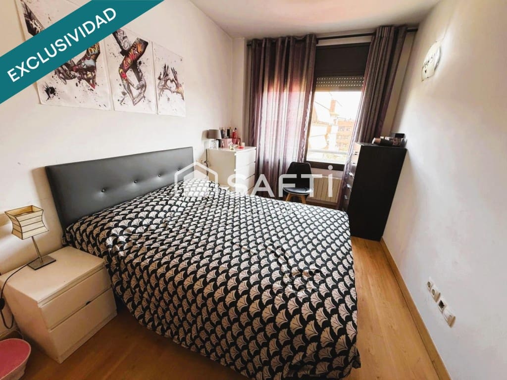 3 bedroom Apartment for sale in Lloret de Mar with pool - € 290,000 (Ref: 10017265)