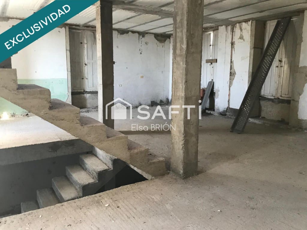 4 makuuhuone Huvila myytävänä paikassa Porto do Son - 169 000 € (Ref: 10017266)