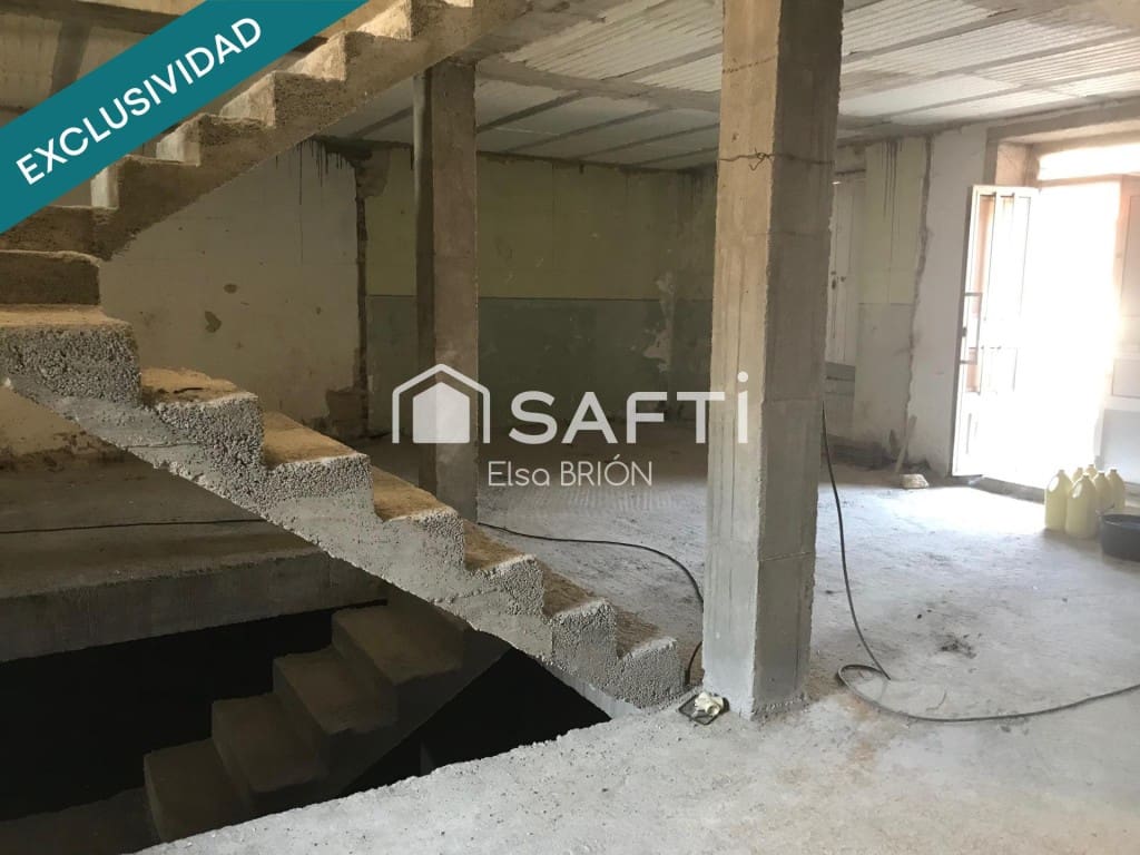4 makuuhuone Huvila myytävänä paikassa Porto do Son - 169 000 € (Ref: 10017266)
