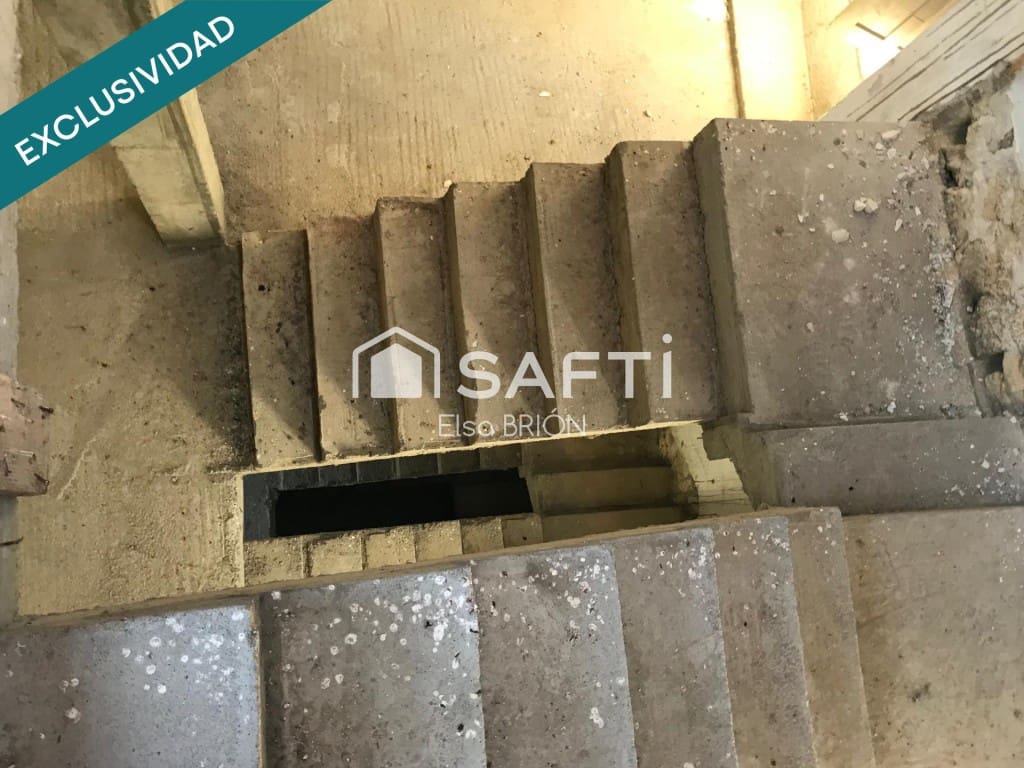 4 makuuhuone Huvila myytävänä paikassa Porto do Son - 169 000 € (Ref: 10017266)