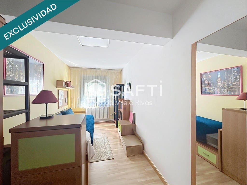 Apartamento de 4 habitaciones en Santiago de Compostela en venta - 520.000 € (Ref: 10017268)