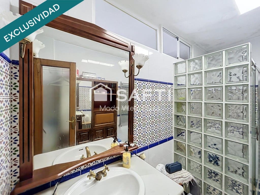 Apartamento de 4 habitaciones en Santiago de Compostela en venta - 520.000 € (Ref: 10017268)