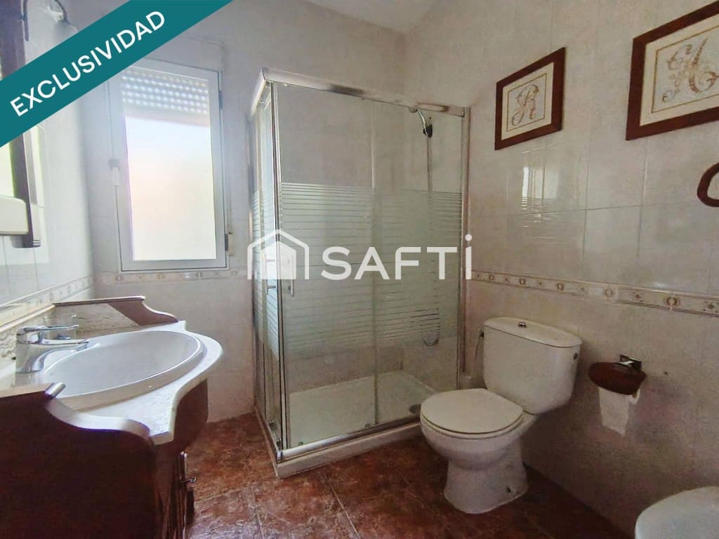 9 quarto Moradia para venda em Cobisa com piscina - 410 000 € (Ref: 10017269)