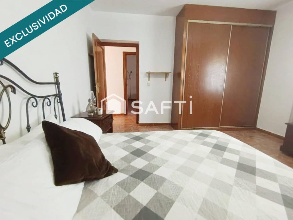 9 quarto Moradia para venda em Cobisa com piscina - 410 000 € (Ref: 10017269)