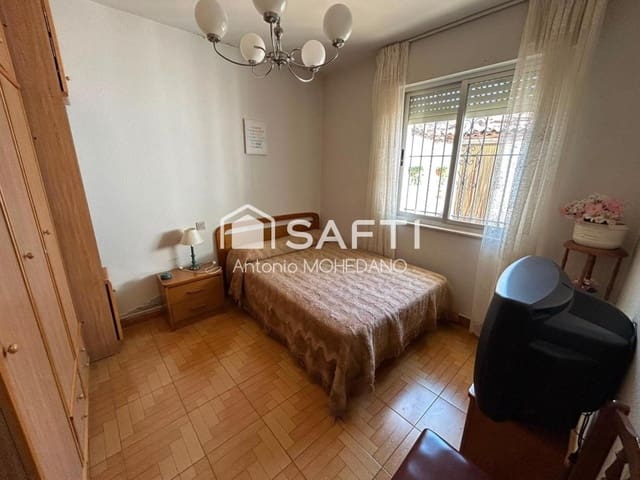 Adosado de 2 habitaciones en Villamañán en venta - 79.900 € (Ref: 10017273)