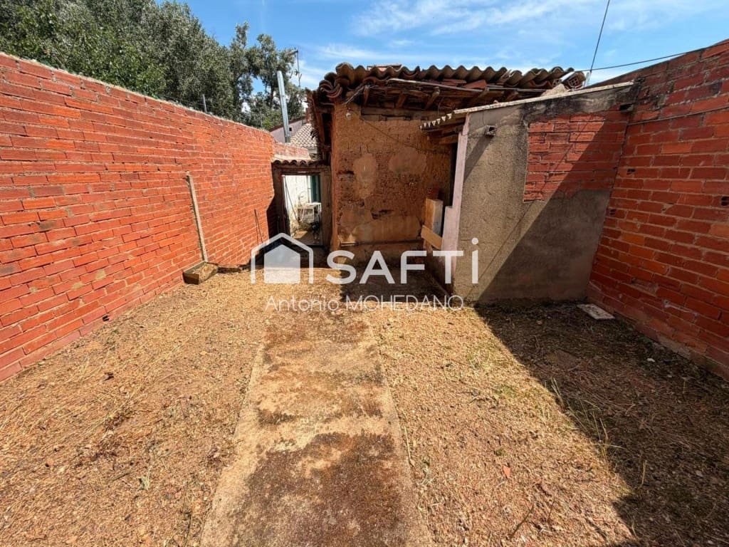Adosado de 2 habitaciones en Villamañán en venta - 79.900 € (Ref: 10017273)