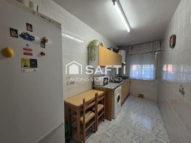2 soverom Rekkehus til salgs i Villamañán - € 79 900 (Ref: 10017273)