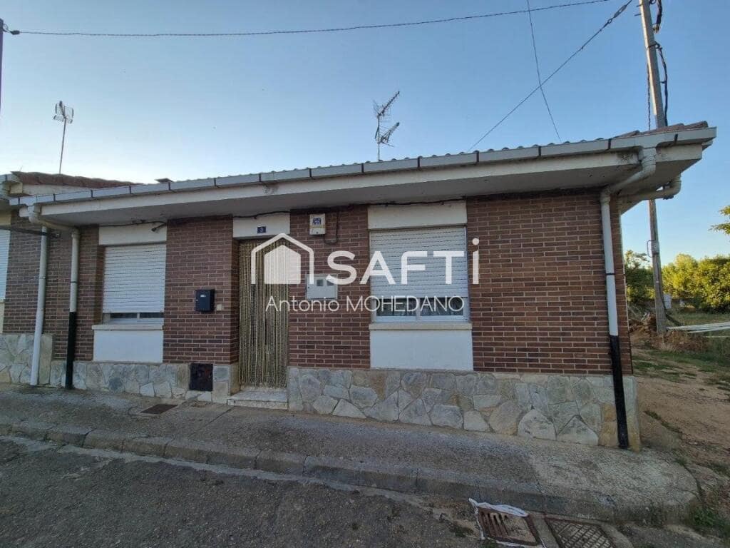 2 chambre Villa/Maison Mitoyenne à vendre à Villamanan avec garage - 79 900 € (Ref: 10017273)