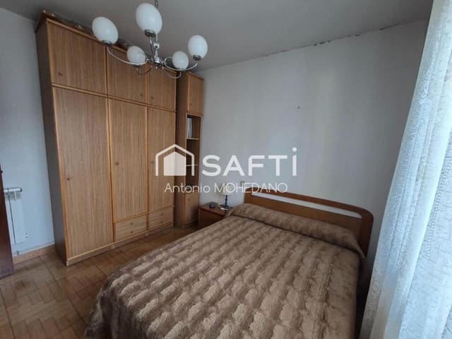 2 soverom Rekkehus til salgs i Villamañán - € 79 900 (Ref: 10017273)
