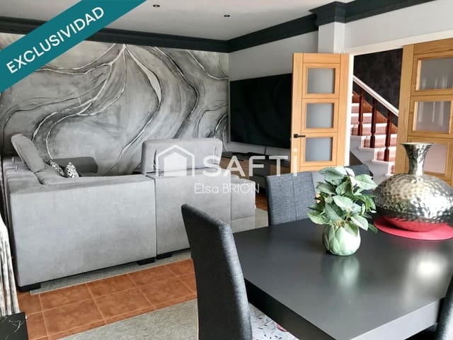 4 chambre Villa/Maison à vendre à Ribeira avec piscine - 479 000 € (Ref: 10020402)