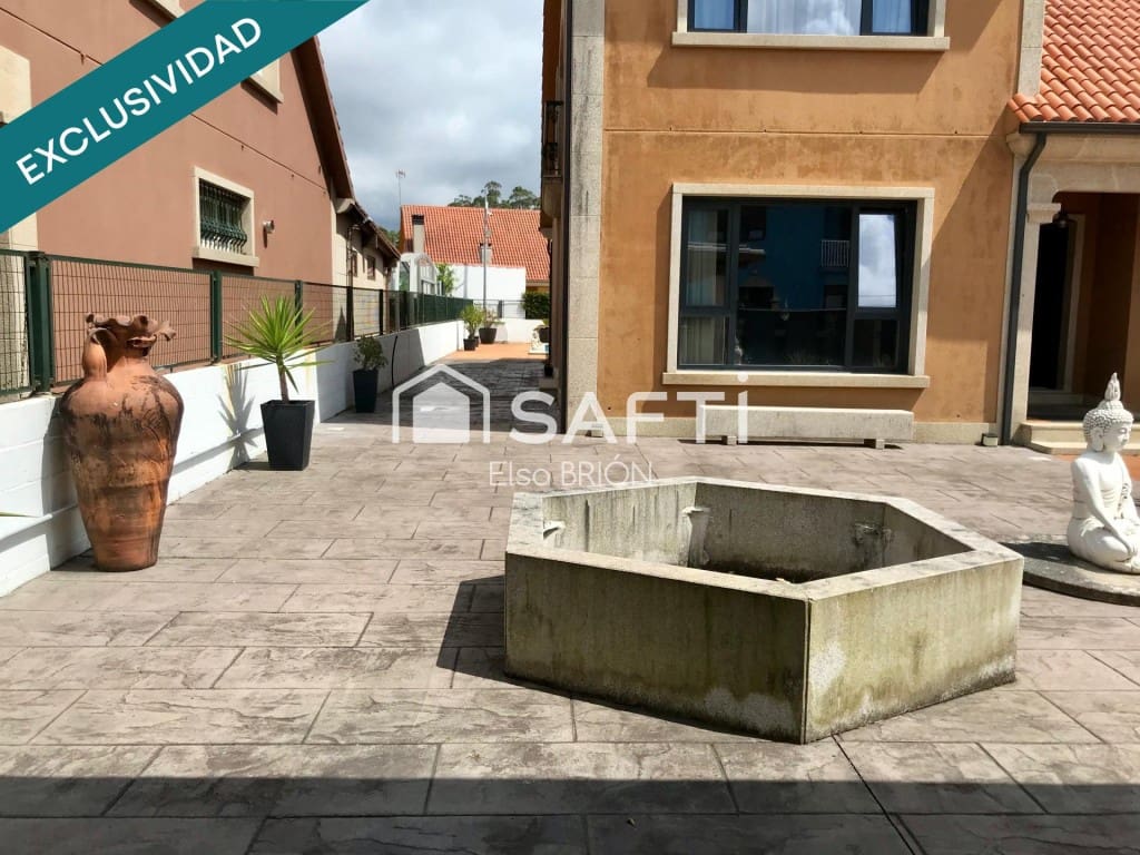 4 chambre Villa/Maison à vendre à Ribeira avec piscine - 479 000 € (Ref: 10020402)