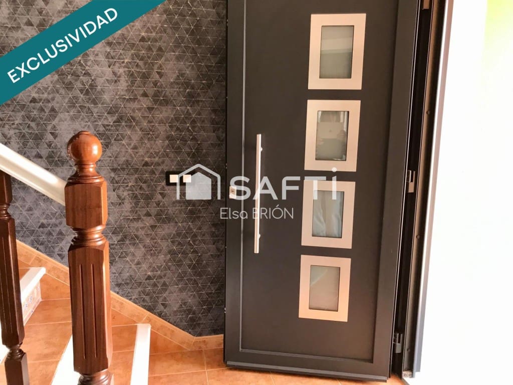 4 chambre Villa/Maison à vendre à Ribeira avec piscine - 479 000 € (Ref: 10020402)