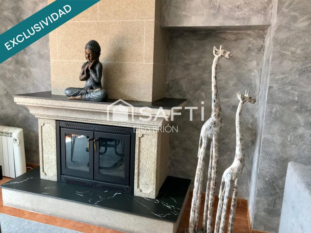 4 chambre Villa/Maison à vendre à Ribeira avec piscine - 479 000 € (Ref: 10020402)
