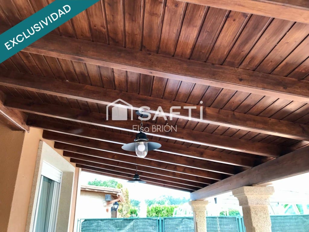 4 chambre Villa/Maison à vendre à Ribeira avec piscine - 479 000 € (Ref: 10020402)