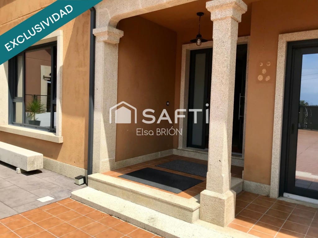 4 chambre Villa/Maison à vendre à Ribeira avec piscine - 479 000 € (Ref: 10020402)