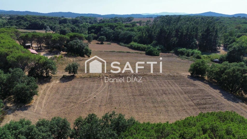 Terre non Aménagée à vendre à La Goba - 130 000 € (Ref: 10020405)