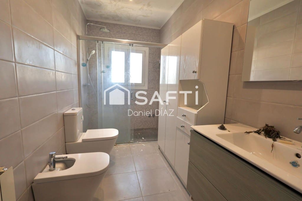 5 sovrum Finca/Hus på landet till salu i Vidreres - 330 000 € (Ref: 10020407)