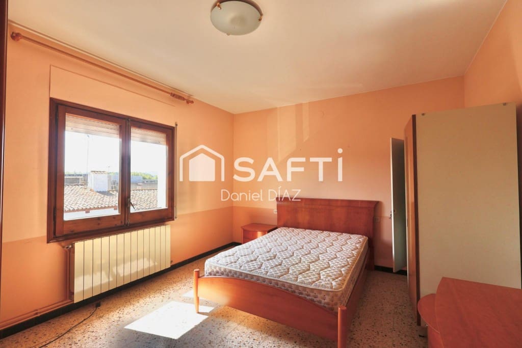5 sovrum Finca/Hus på landet till salu i Vidreres - 330 000 € (Ref: 10020407)