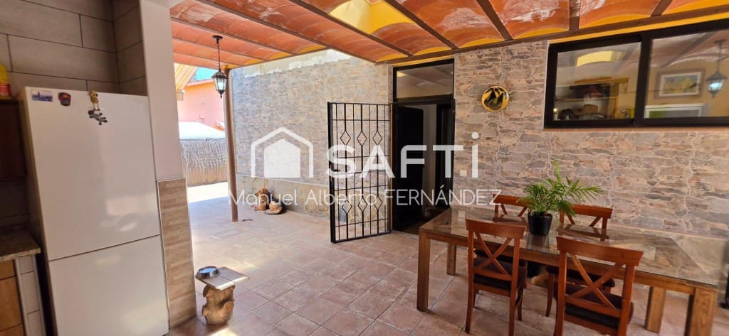 3 quarto Moradia para venda em Fogars de la Selva com piscina garagem - 380 000 € (Ref: 10022186)