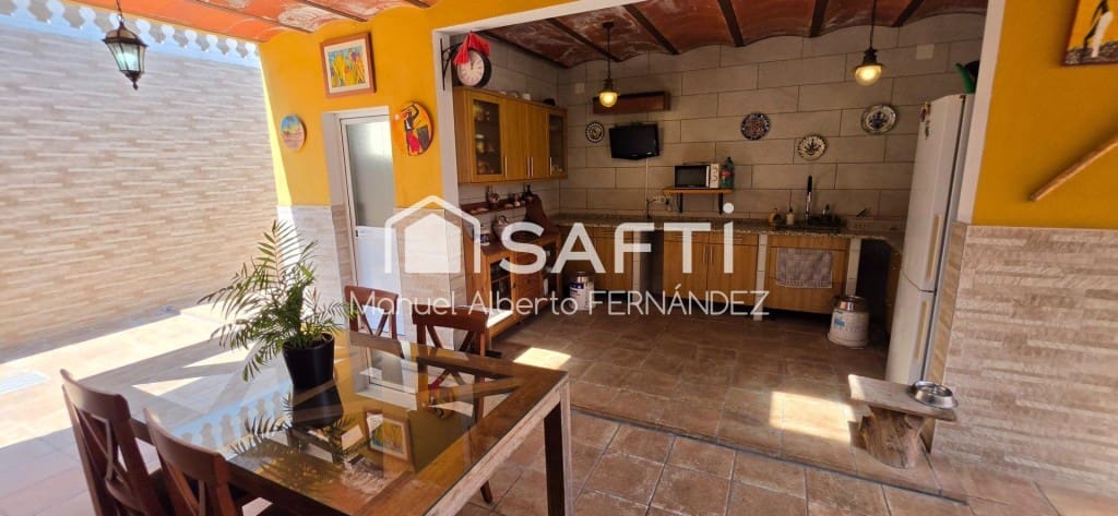 3 quarto Moradia para venda em Fogars de la Selva com piscina garagem - 380 000 € (Ref: 10022186)