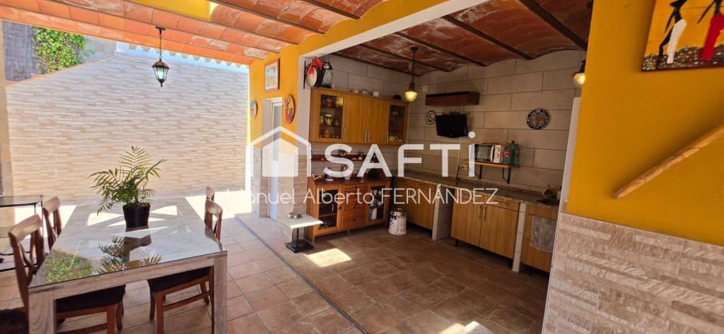 3 quarto Moradia para venda em Fogars de la Selva com piscina garagem - 380 000 € (Ref: 10022186)