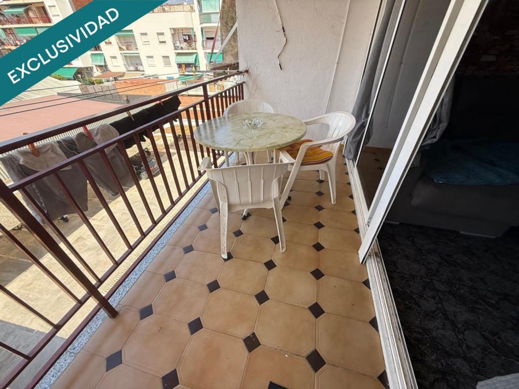 4 sovrum Lägenhet till salu i Pineda de Mar - 210 000 € (Ref: 10022187)