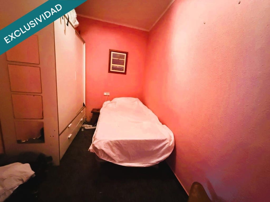4 sovrum Lägenhet till salu i Pineda de Mar - 210 000 € (Ref: 10022187)