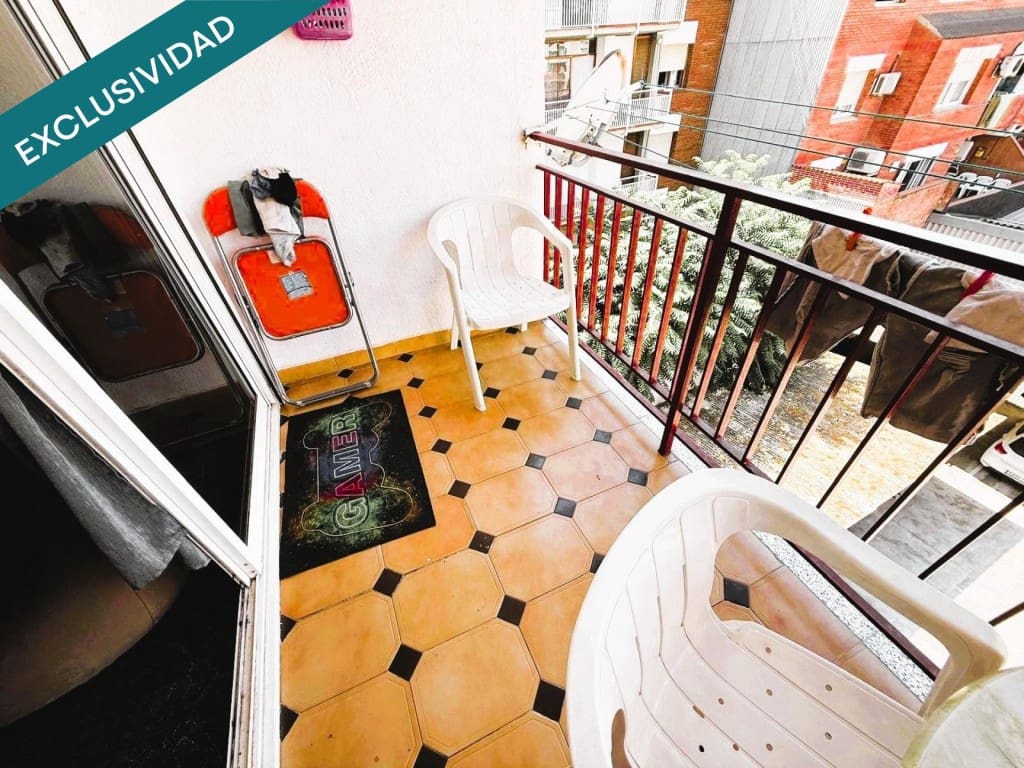 4 sovrum Lägenhet till salu i Pineda de Mar - 210 000 € (Ref: 10022187)