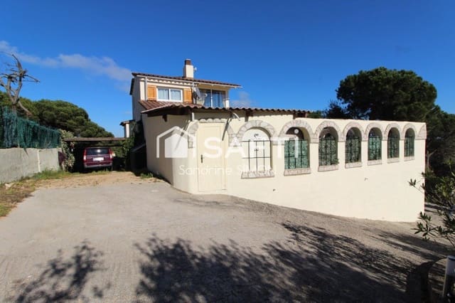 5 makuuhuone Huvila myytävänä paikassa Serra Brava, Lloret de Mar mukana uima-altaan 
autotalli - 449 000 € (Ref: 10022190)