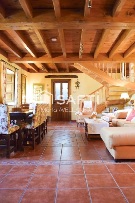 6 Zimmer Finca/Landgut zu verkaufen in Riello - 294.000 € (Ref: 10022191)