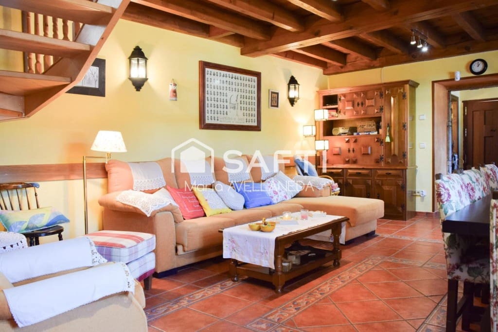 6 Zimmer Finca/Landgut zu verkaufen in Riello - 294.000 € (Ref: 10022191)