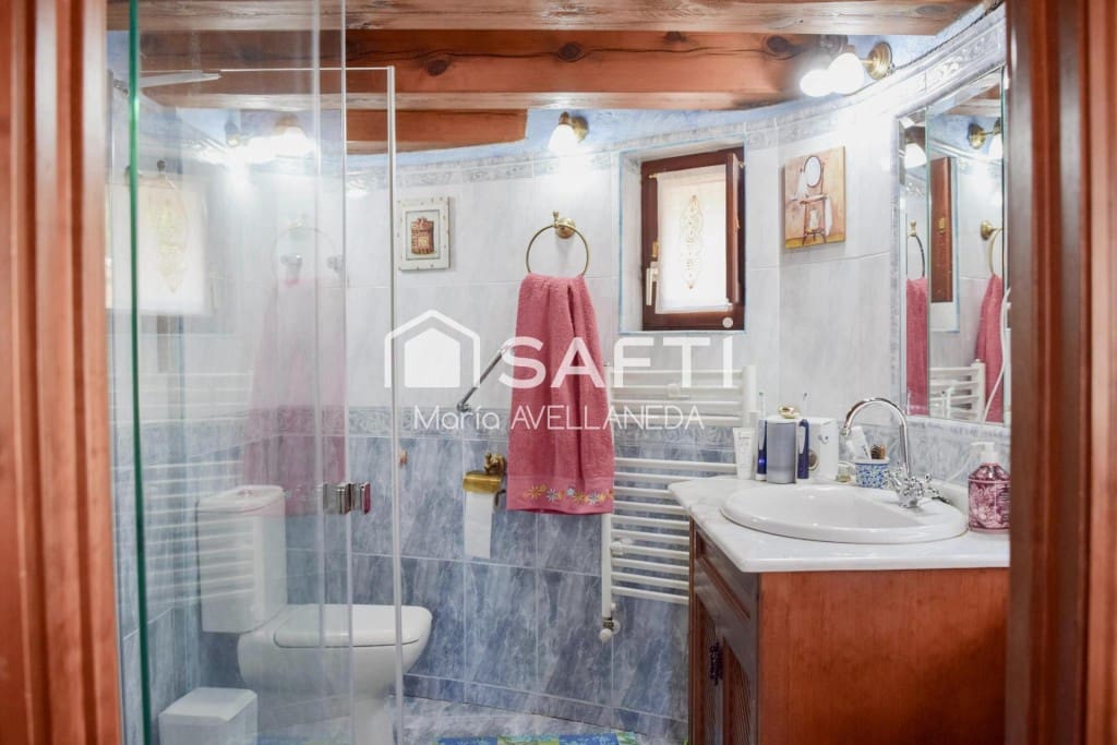 6 Zimmer Finca/Landgut zu verkaufen in Riello - 294.000 € (Ref: 10022191)