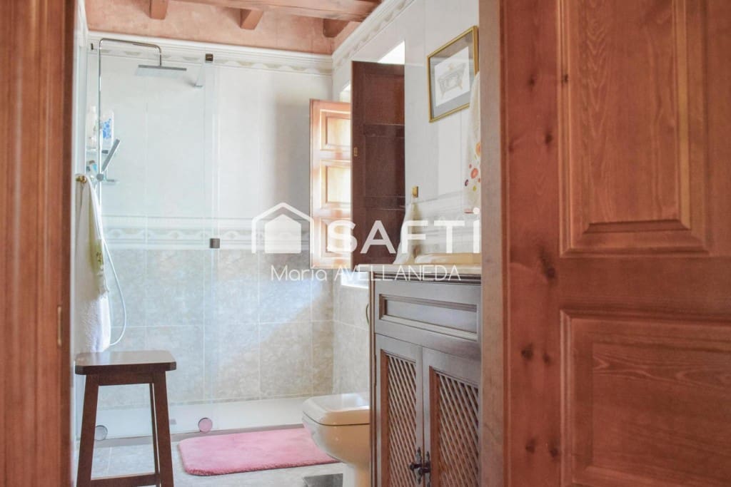 6 Zimmer Finca/Landgut zu verkaufen in Riello - 294.000 € (Ref: 10022191)