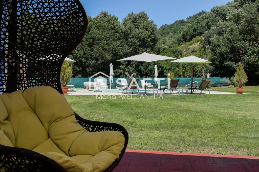 6 Zimmer Finca/Landgut zu verkaufen in Riello - 294.000 € (Ref: 10022191)
