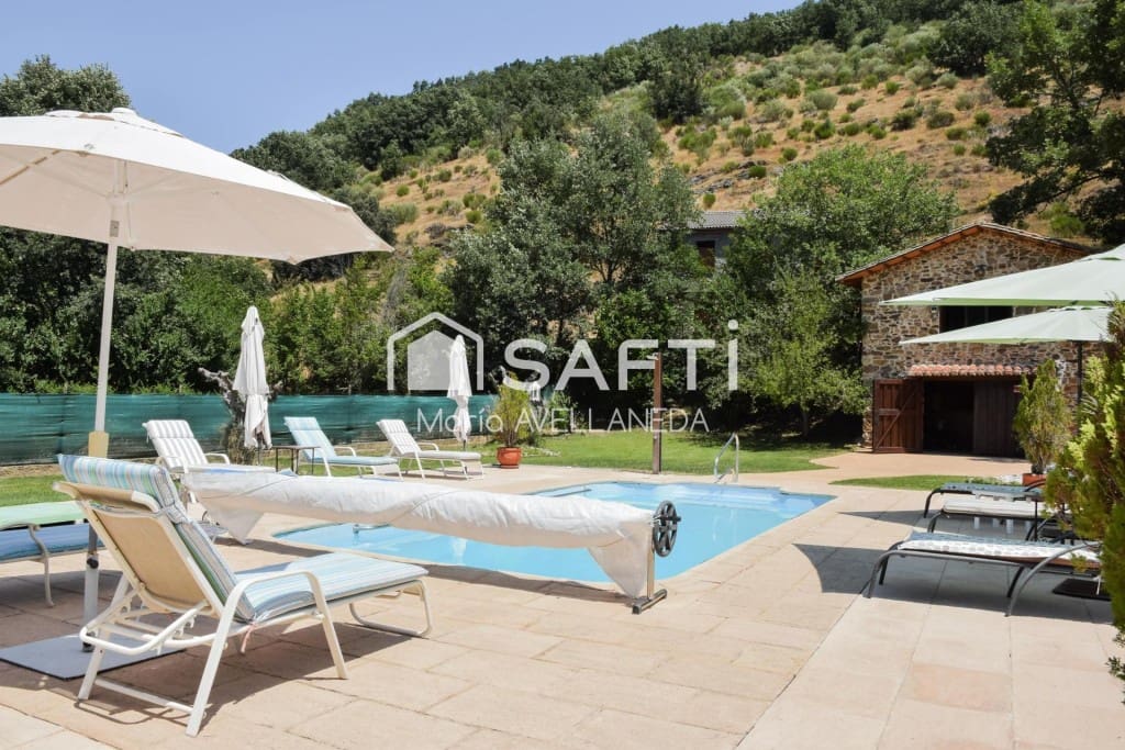 6 Zimmer Finca/Landgut zu verkaufen in Riello - 294.000 € (Ref: 10022191)