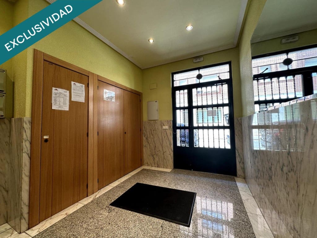 1 sovrum Lägenhet till salu i Leon stad - 90 000 € (Ref: 10022192)