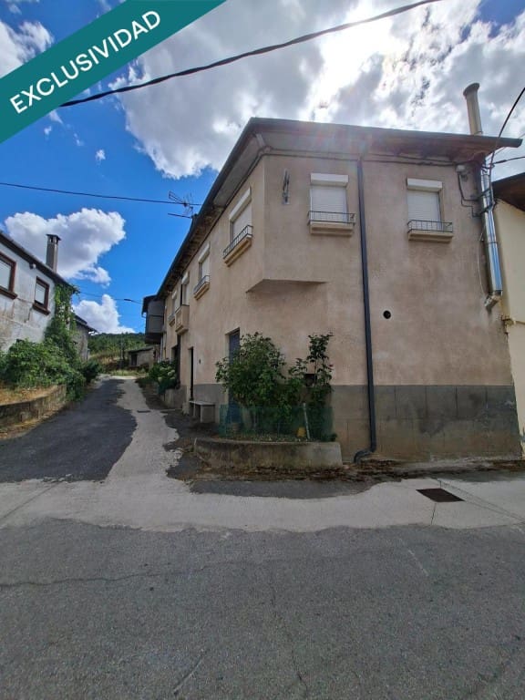 Adosado de 3 habitaciones en Carucedo en venta - 35.000 € (Ref: 10022193)